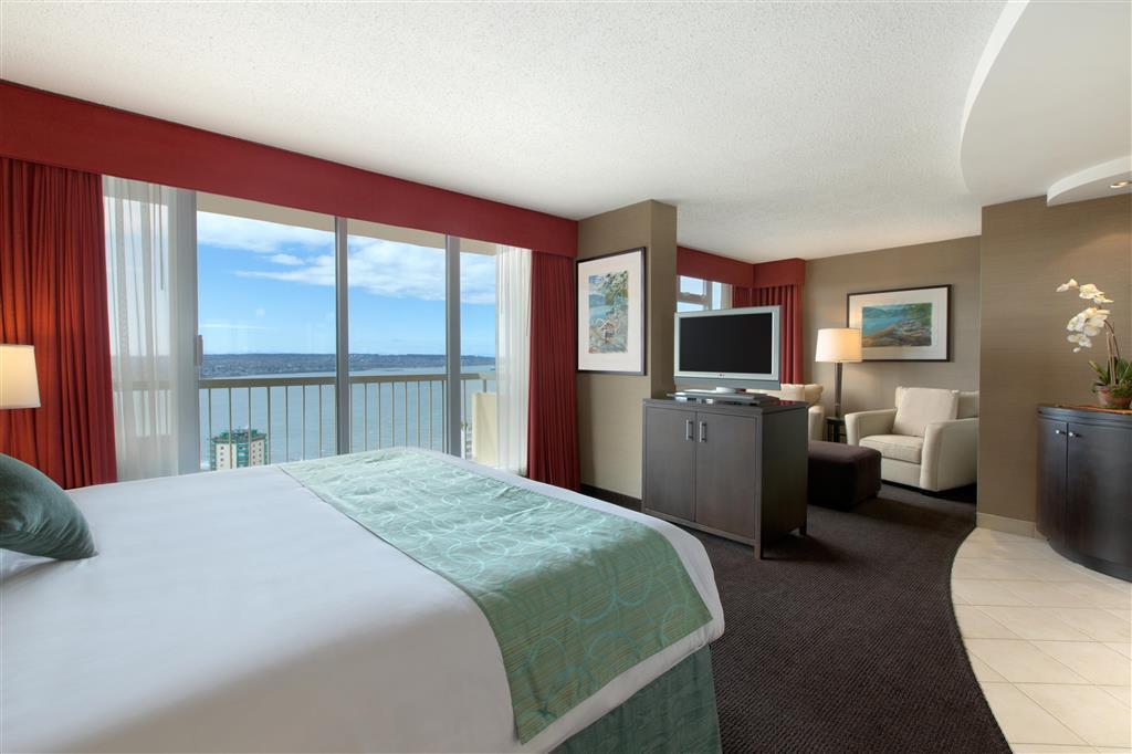 Coast Plaza Hotel And Suites Vancouver Kültér fotó